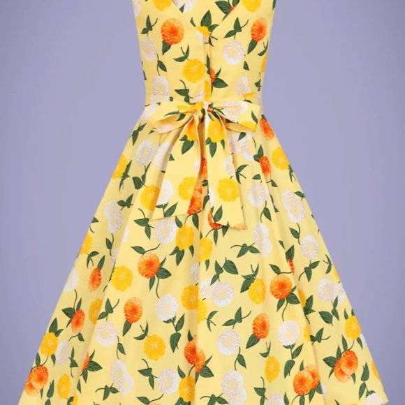 NWT Collectif Modcloth Frances Sunny Floral Swing Dress - Picture 2 of 3